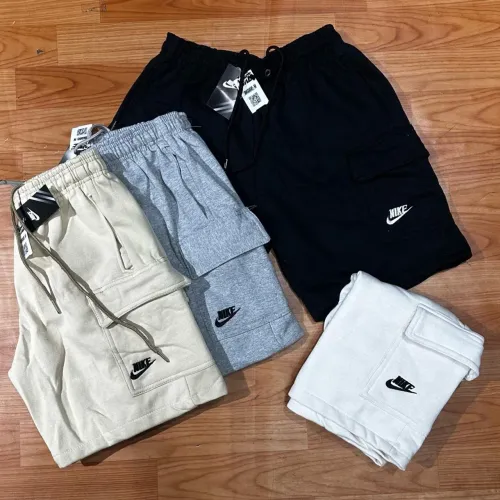 Bermuda cargo moletom Nike 
