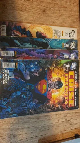 Coleção Crise Infinita - DC Comics