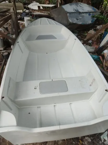 Vendo barco de fibra 