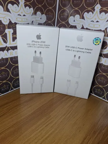 Carregador de iPhone completo 