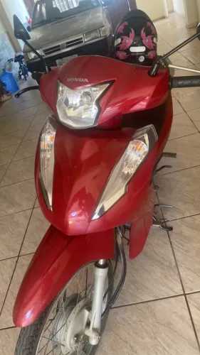 Vendo Honda Biz 2018 única dona