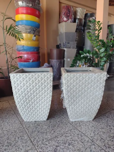 Vaso de polietileno para plantas