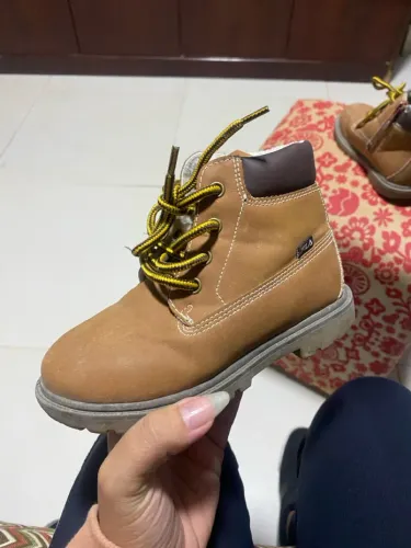 Bota Infantil Importada FILA Marrom