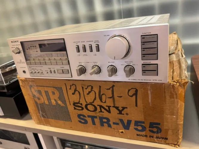 Raríssimo Receiver Japonês Sony STR-V55(na Caixa)! Imaculado!