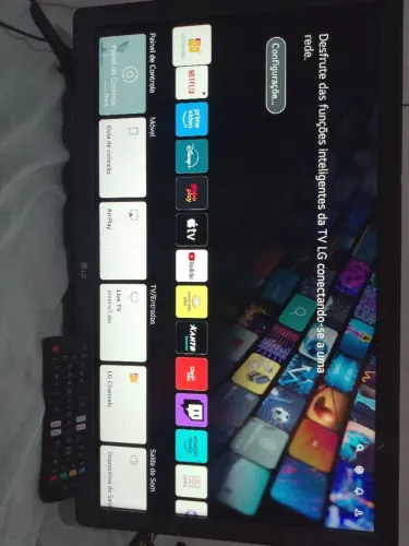 TV LG SMART 24 POLEGADAS.