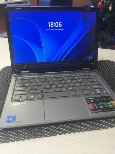Notebook positivo