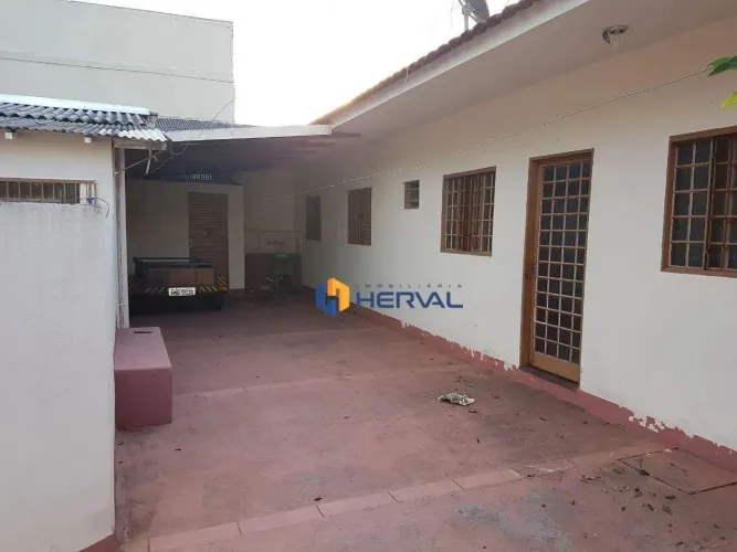 Casa com 4 quartos à venda, 153 m² por R$ 350.000 - Jardim Universo - Maringá/PR