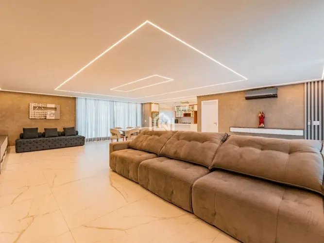 Casa à venda no condomínio Recanto Inpla.
