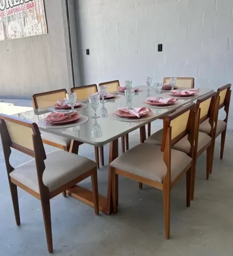 Mesa de Jantar 8 Cadeiras - Madeira Maciça