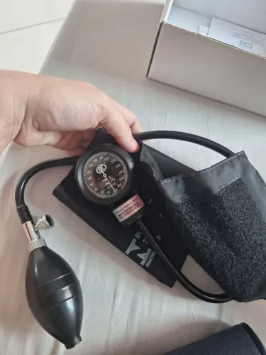 Aparelho de Medição de Pressão Arterial Bic