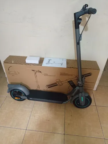 PATINETE ELÉTRICO BTWI OXELO SD 500 E 350 WTS