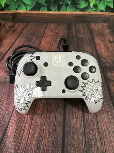 Controle Original Nintendo PDP Alta performance Mario Luigi Bowser