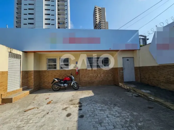 Prédio comercial em Lagoa Nova