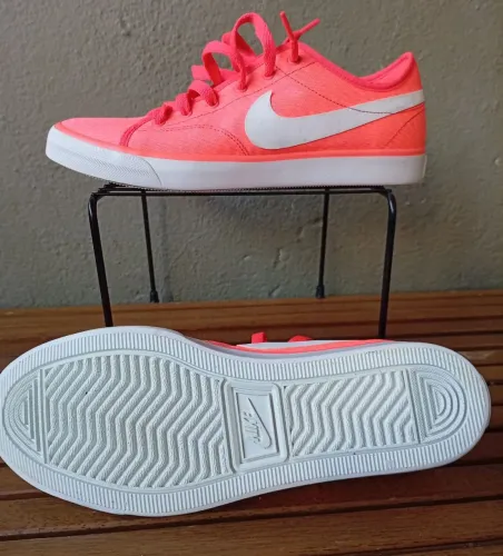 Tenis Nike Wmns Primo Court Laranja tamanho 37 original