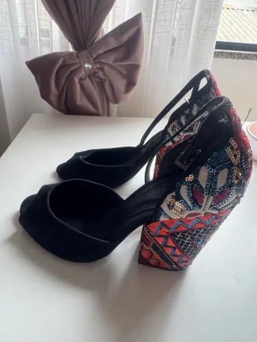 Sandália schutz n36