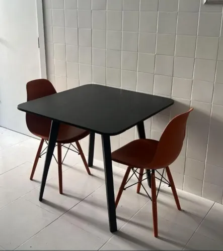 Mesa de Jantar Quadrada Preta ( Somente mesa)