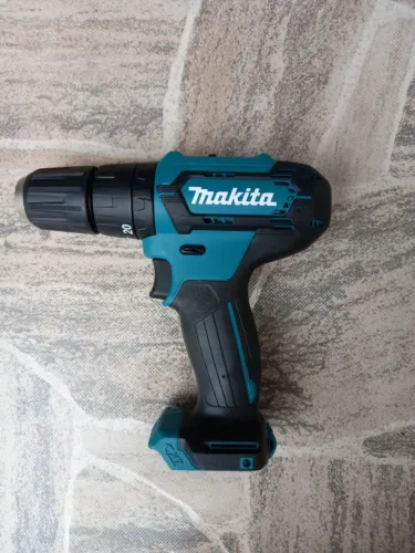 Parafusadeira/Furadeira Makita 12V encaixe quadrado