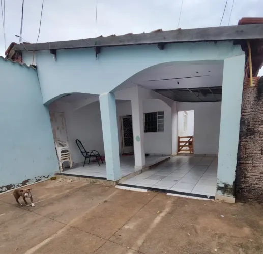 Vende-se Fernão Velho
