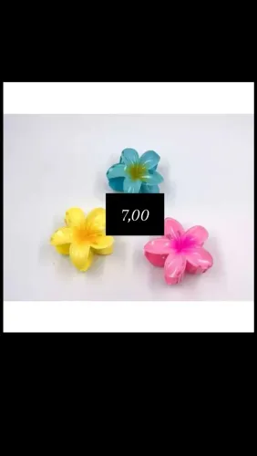 Presilha de cabelo moda