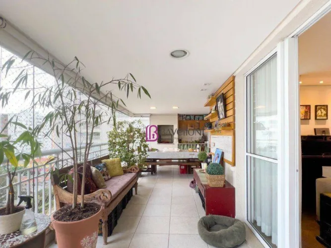 Vila Romana | Apartamento Amplo com 184 m² em um dos Condomínios Mais Desejados da Região