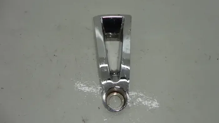Aplique Cromado De Roda Hyundai I30 10 529602l310