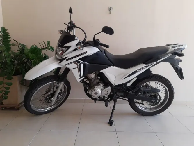 Honda Bross 160 2023 muito nova