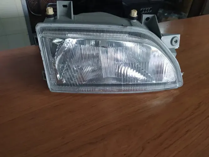 Farol Ld Escort Europeu 1993 ate 1996 Arteb 