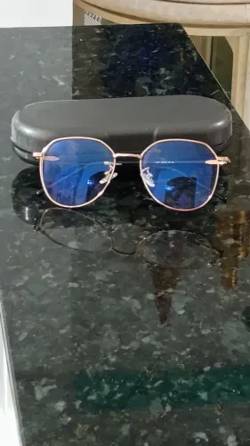Armação de oculos 