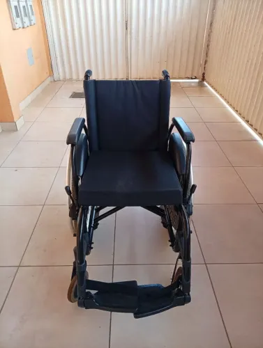 Cadeira de rodas ortobras 