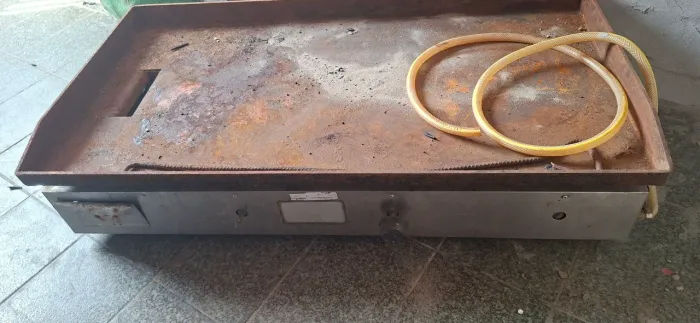Vende-se chapa / amburg/ outros.