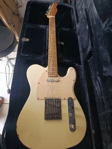 GUITARRA TELE CASTER SQUIER by fender afinitt