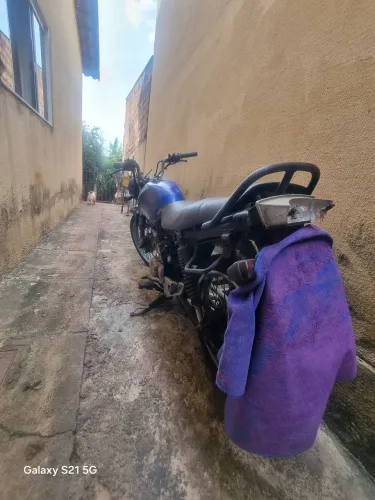 Moto ybr 125! Para vender ou trocar 