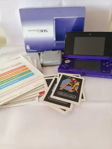 Nintendo 3ds purple