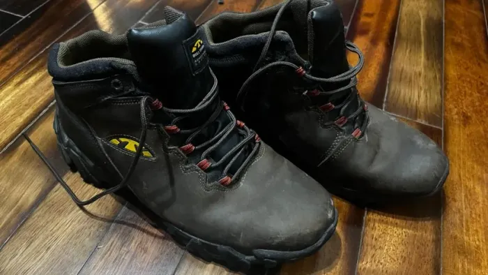 Bota Adventure Bull Terrier Couro Masculina Resistente