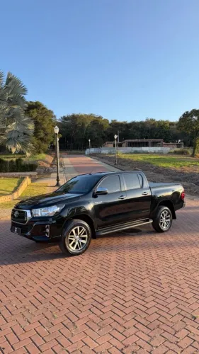 Toyota Hilux CD SRV 4X4 2.8 TDI Diesel Aut. 2020