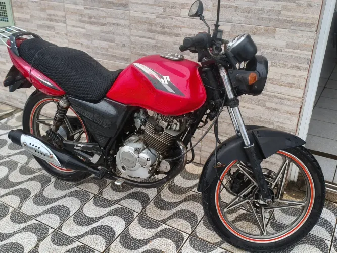 SUZUKI YES 125 ? ECONÔMICA, CONFIÁVEL E PRONTA PRA RODAR!