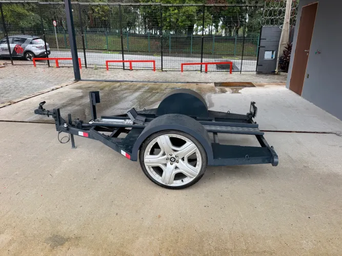 Carretinha reboque para moto