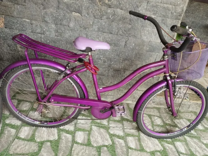 Bicicleta feminina Roxa 