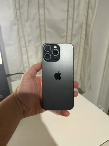 IPHONE 15 PRO MAX OPORTUNIDADE