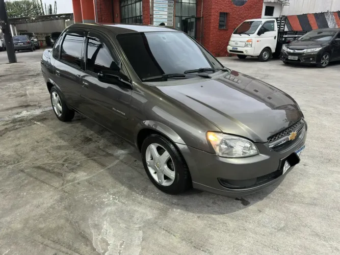 Chevrolet Classic Advantage 1.0 VHC Flexpower 4P 2015