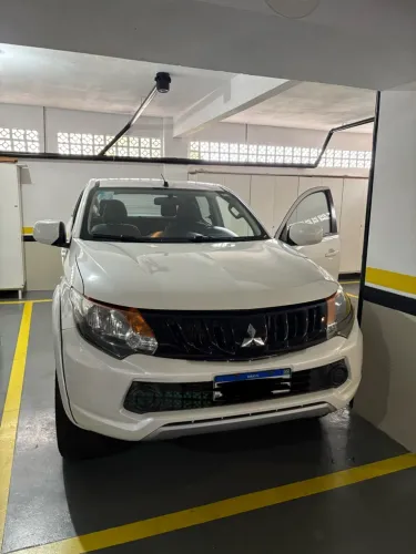 Mitsubishi L200 Triton Sport GLS 2.4 CD Diesel Aut. 2020