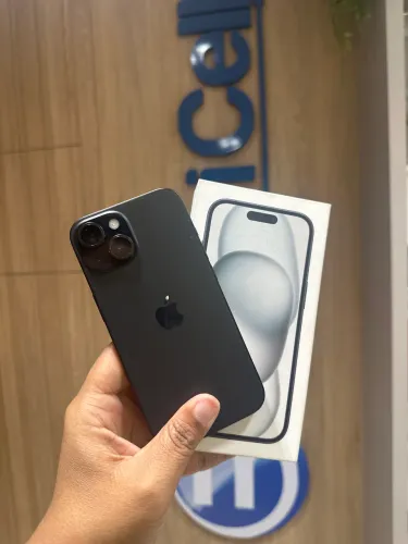 iPhone 15 5G 256GB seminovo com caixa e Garantia Legal 