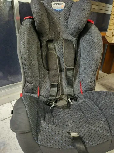 Cadeira para carro Auto Burigotto Matrix Evolution K (0 a 25kg) - Estrutura Perfeita