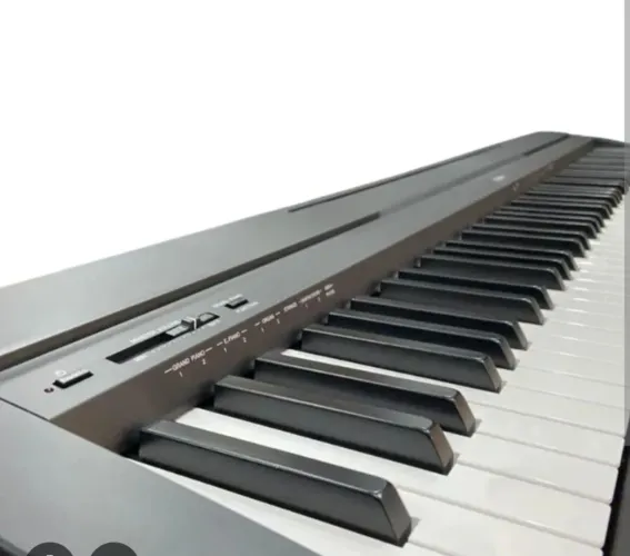 Piano digital P45 Yamaha 