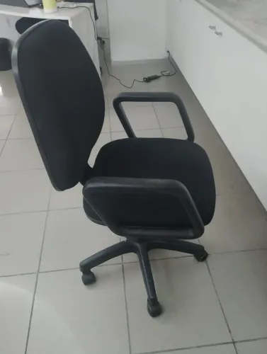Cadeira de escritório da alta