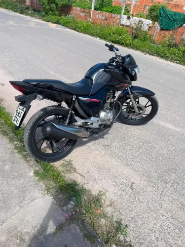 Vendo ou troco por XRE 300