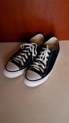 N/37 Tênis  Allstar em perfeito estado 
