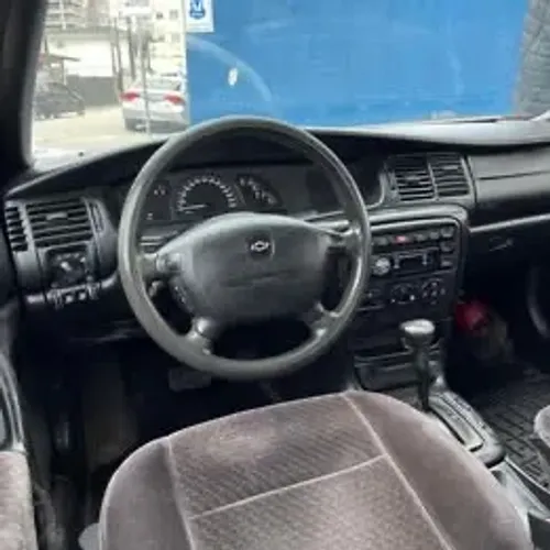Chevrolet Vectra CD 2.2 16V / 2.0 16V Mec./aut. 1998