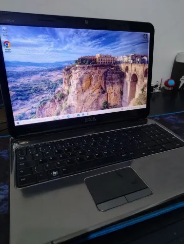 Notebook Dell core i5 4gb ram 500 HD