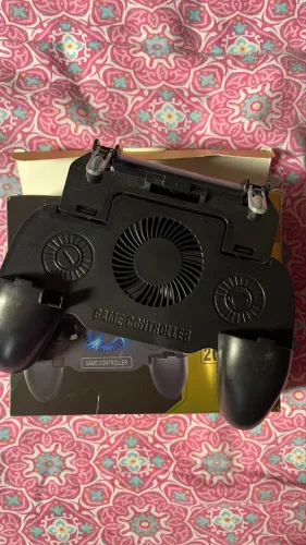 Controle com gatilho e cooler para celular
